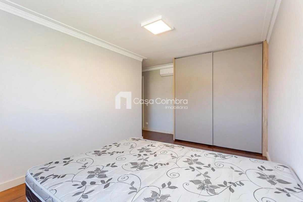House, 450 m², with a bathtub — photo 27
