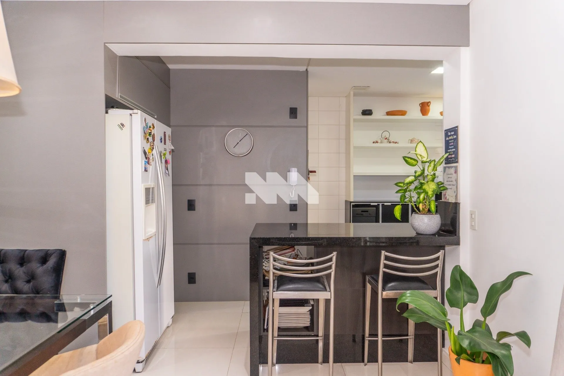 Semi-furnished apartment with 3 bedrooms and balcony grill — photo 35