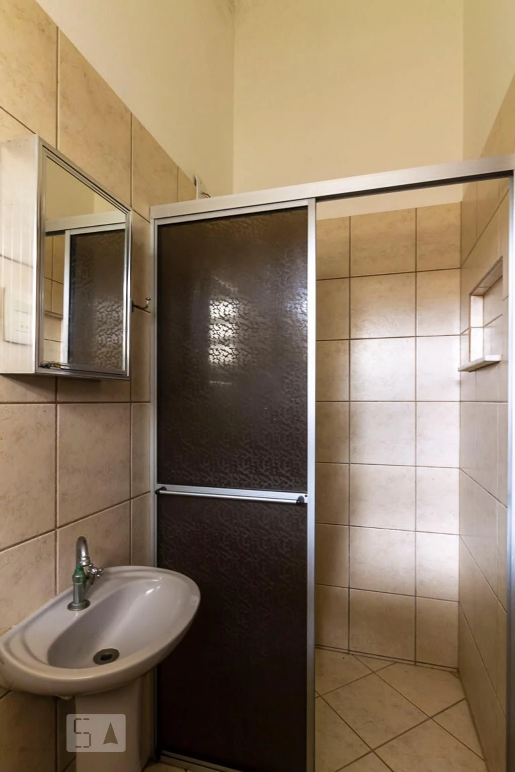 One-bedroom house with a garden in Florianópolis — photo 23