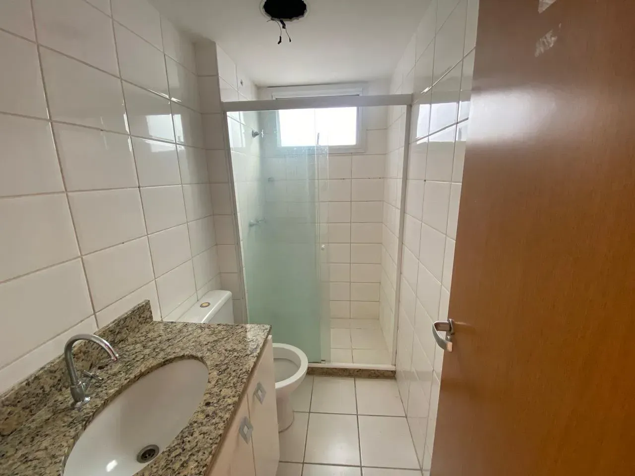 2-bedroom apartment with a mountain view — photo 13