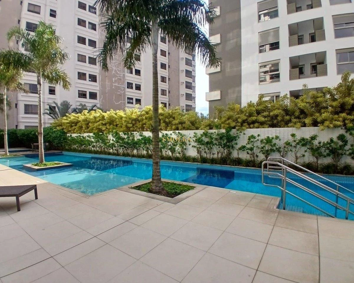 Apartamento com janelas do piso ao teto, Agronômica — photo 17