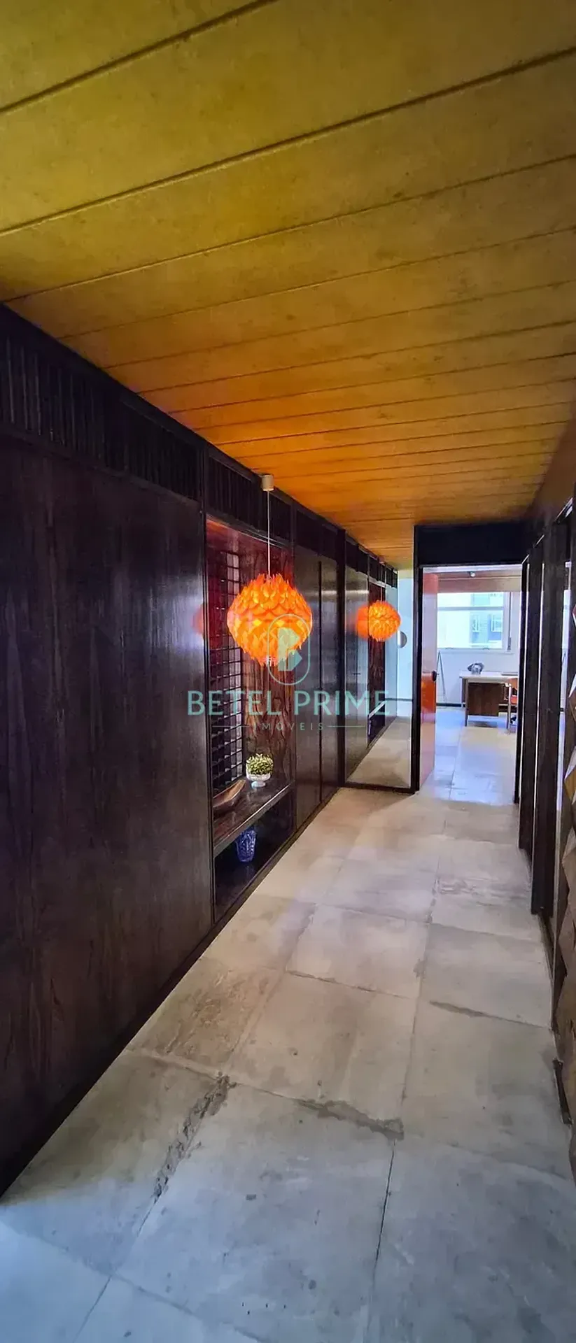 300 m² apartment with 4 bedrooms and gas kitchen — photo 35