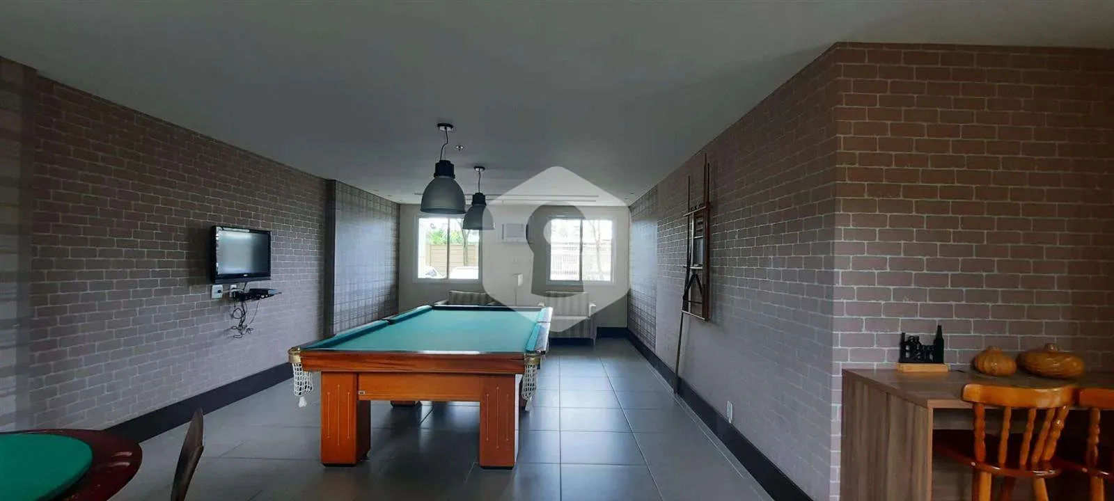 Apartamento de 2 quartos com varanda envidraçada — photo 32