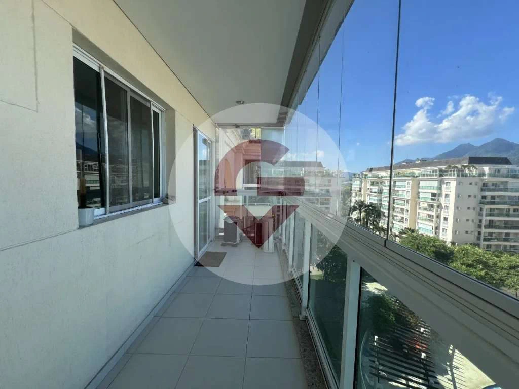Furnished 200 m² apartment with 3 bedrooms and a suite — photo 10