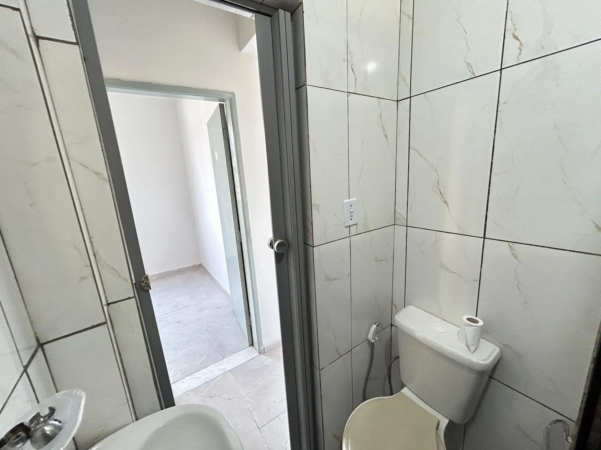 Рабочее место и 2 спальни: квартира 43 м² — photo 29