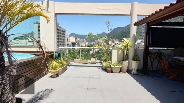 Duplex penthouse with 172 m², 2 bedrooms, 2 bathrooms — photo 3