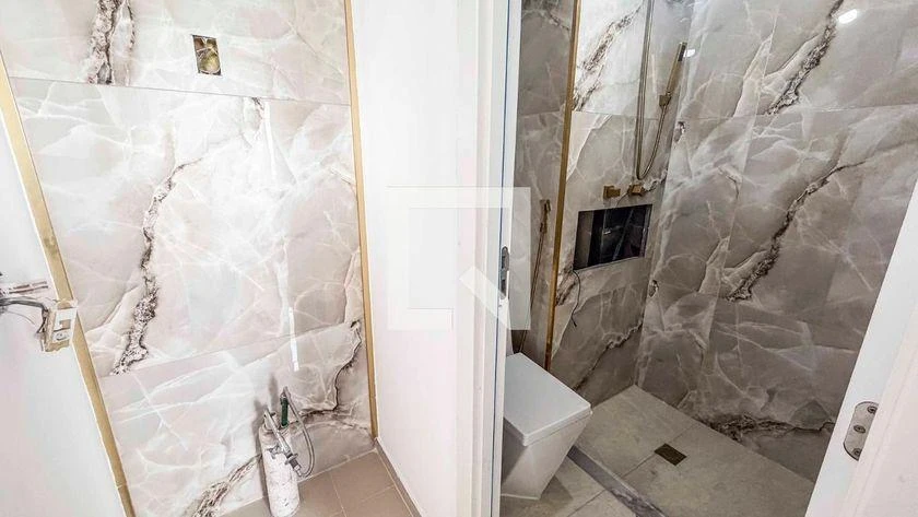 Washing machine in a one-bedroom apartment, 32 m² — photo 27