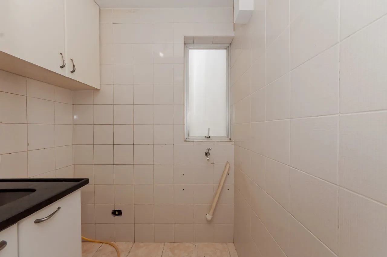 1-bedroom apartment with a balcony and 37 m² — photo 16