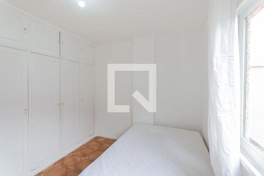 3-bedroom apartment with a home office — photo 46