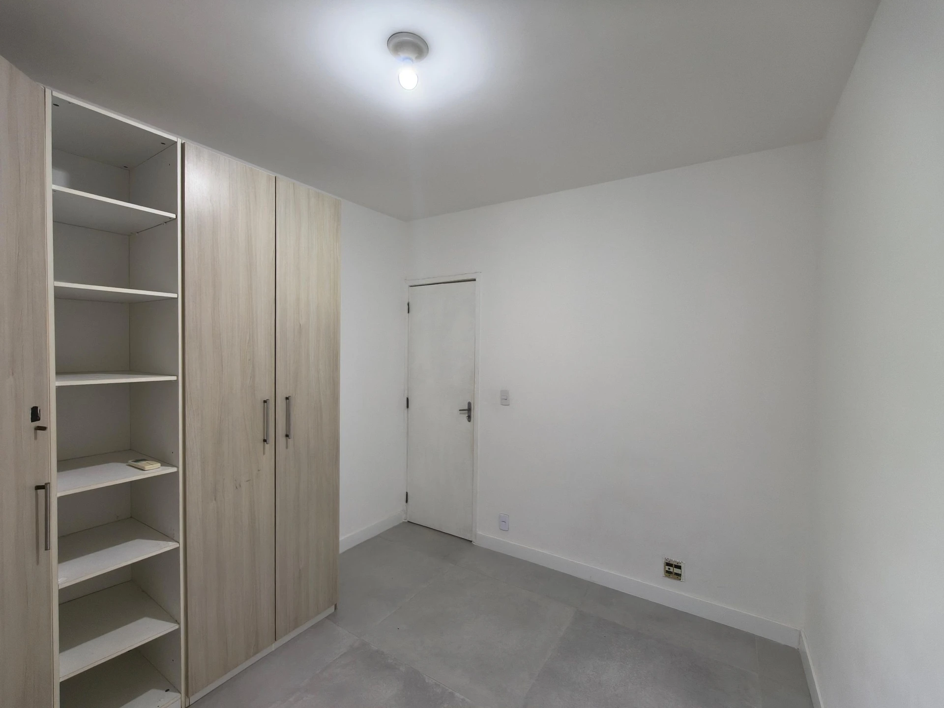 3-bedroom apartment with a park view — photo 41