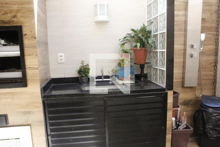 Casa em condomínio com 4 quartos e 117 m² — photo 13