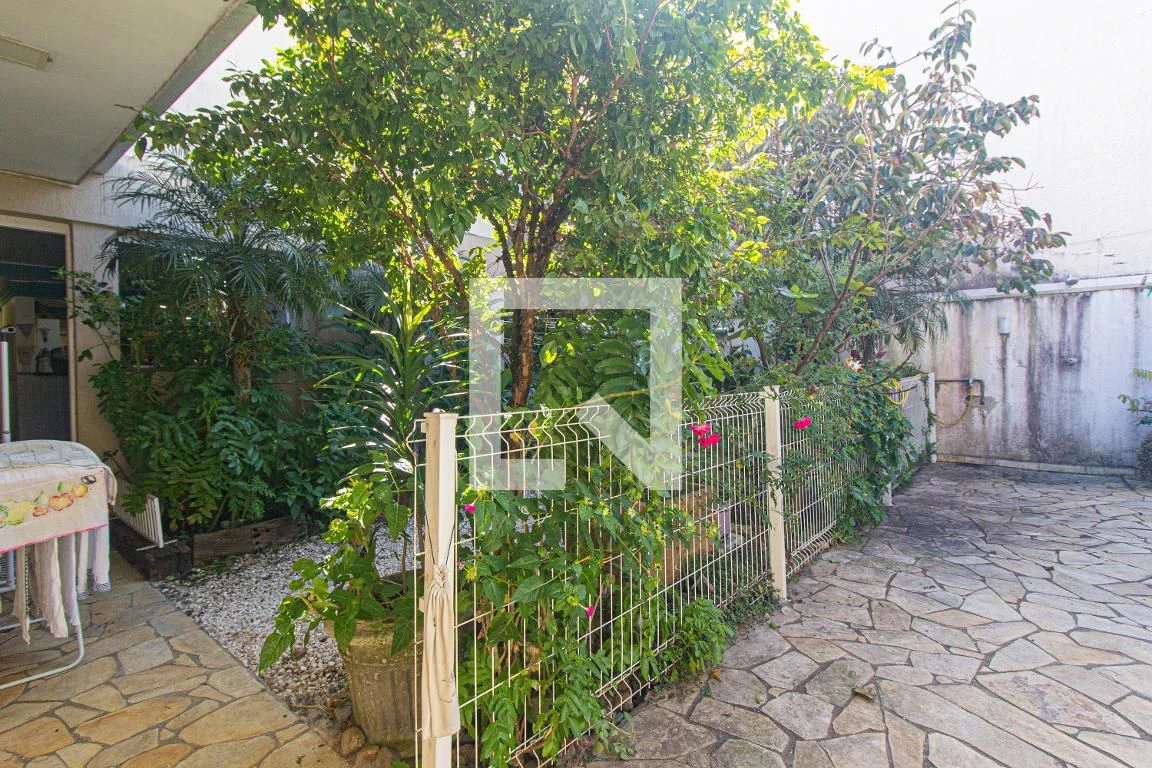 Ванна та 4 спальні: будинок 350 м² — photo 10
