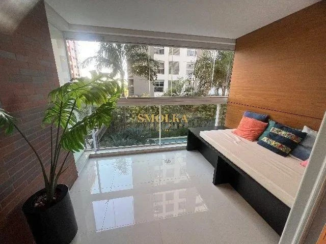 Apartamento com janelas do piso ao teto, Agronômica — photo 6