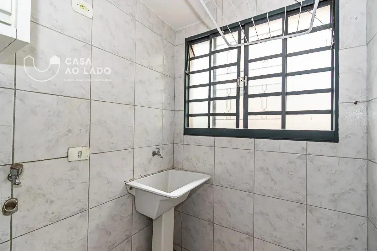 Apartamento com piso de madeira ou laminado, Tingui — photo 8
