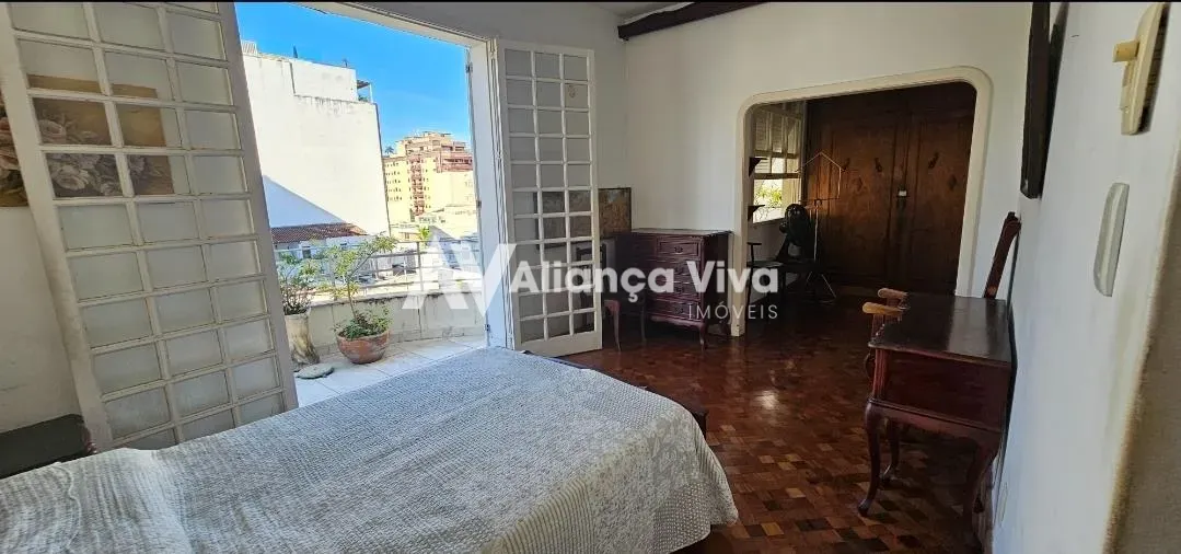 Apartamento mobiliado com 5 quartos e cozinha com fogão a gás — photo 31
