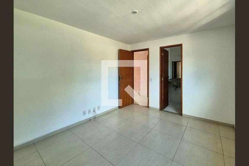 Casa em condomínio com 4 suítes e 220 m² — photo 48
