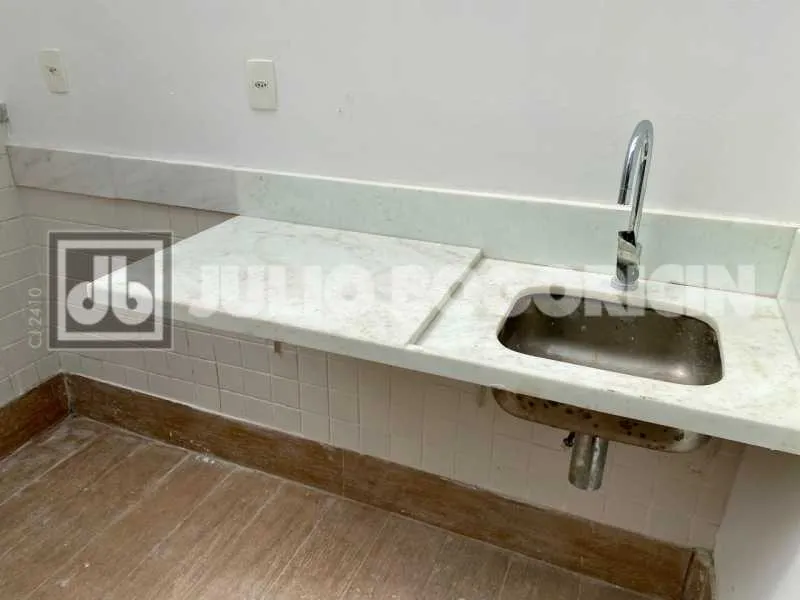 280 m² duplex penthouse with 3 en-suite bedrooms — photo 34