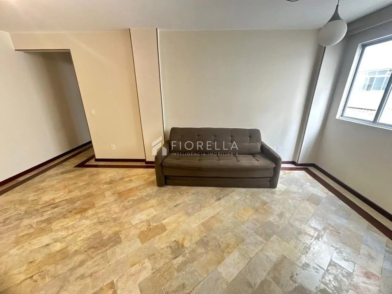 Apartamento mobiliado de 2 quartos com máquina de lavar — photo 2