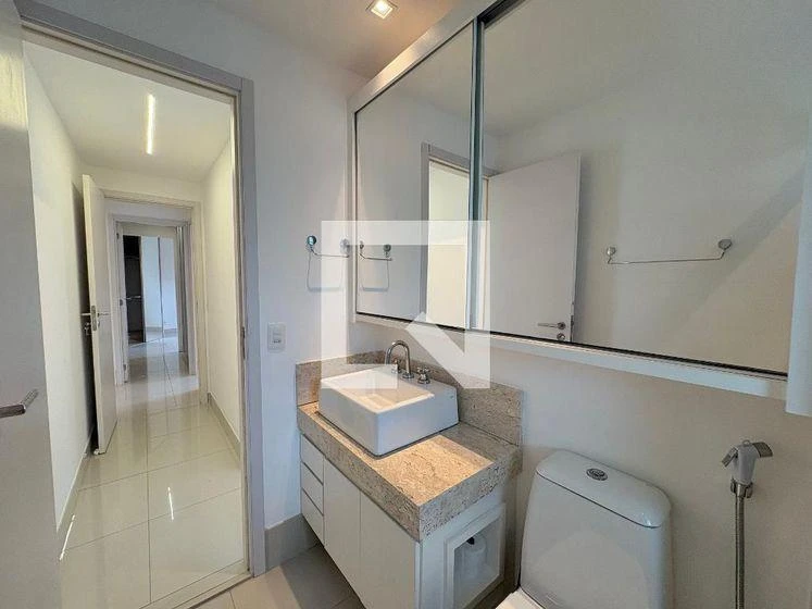 Departamento de 3 dormitorios con balcón cerrado con vidrio — photo 29