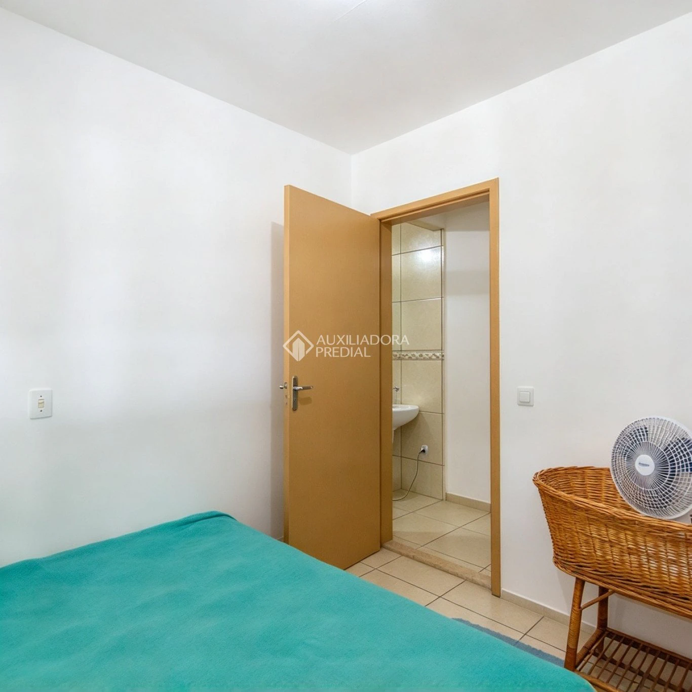 2-bedroom house with a private pool in Florianópolis — photo 19