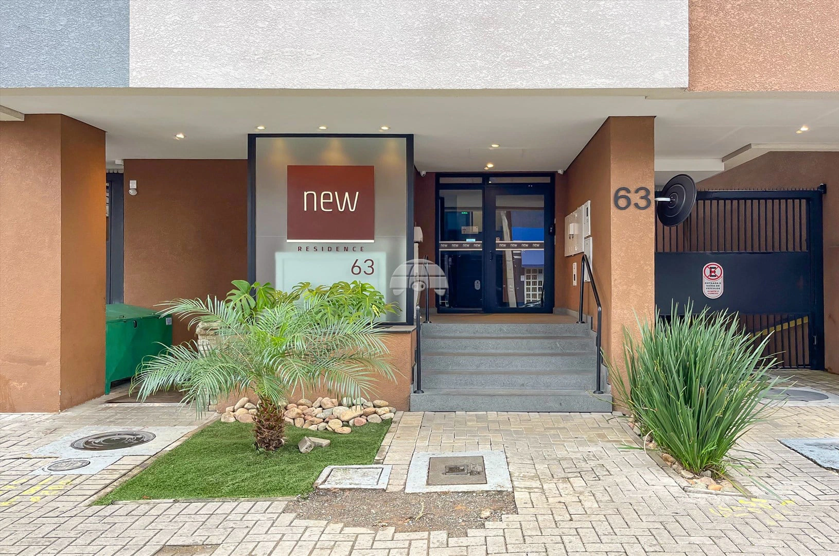One-bedroom apartment with a home office in Curitiba — photo 3