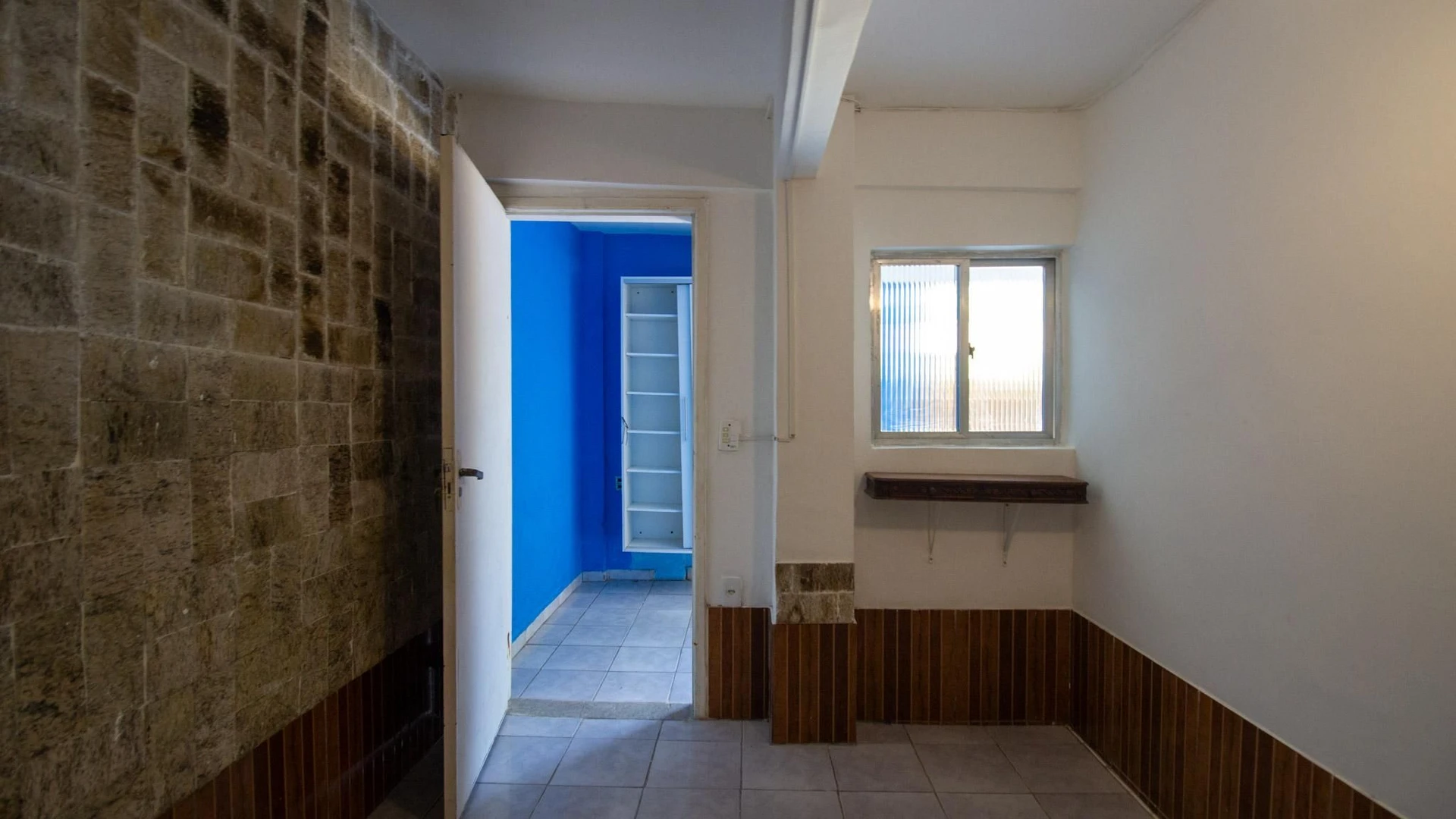 House, 260 m², with a grill on the balcony — photo 41