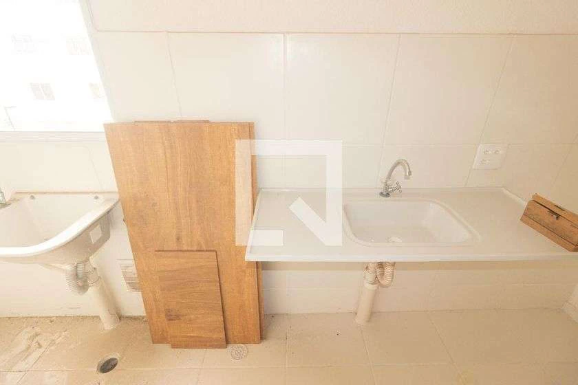 2-bedroom apartment with an electric shower — photo 12