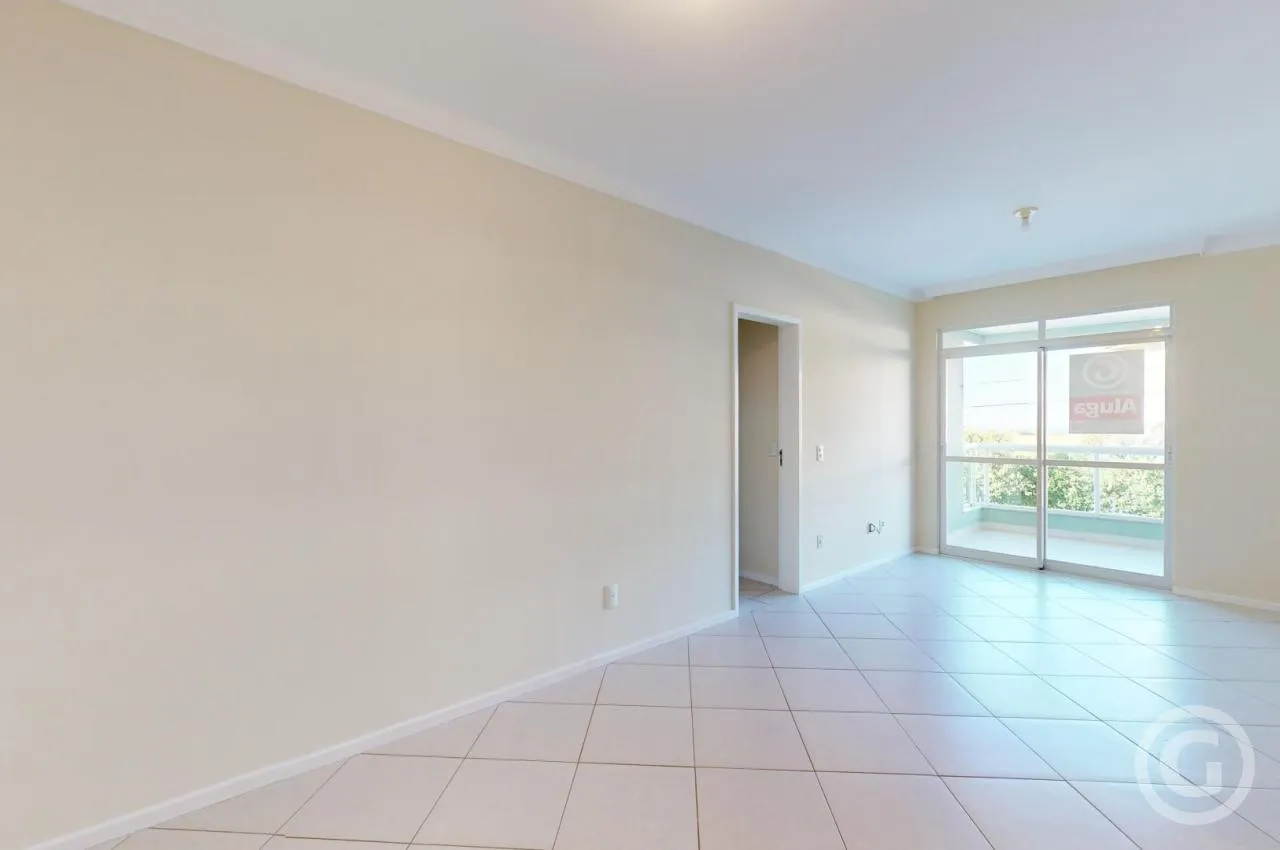 3-bedroom apartment with a washing machine