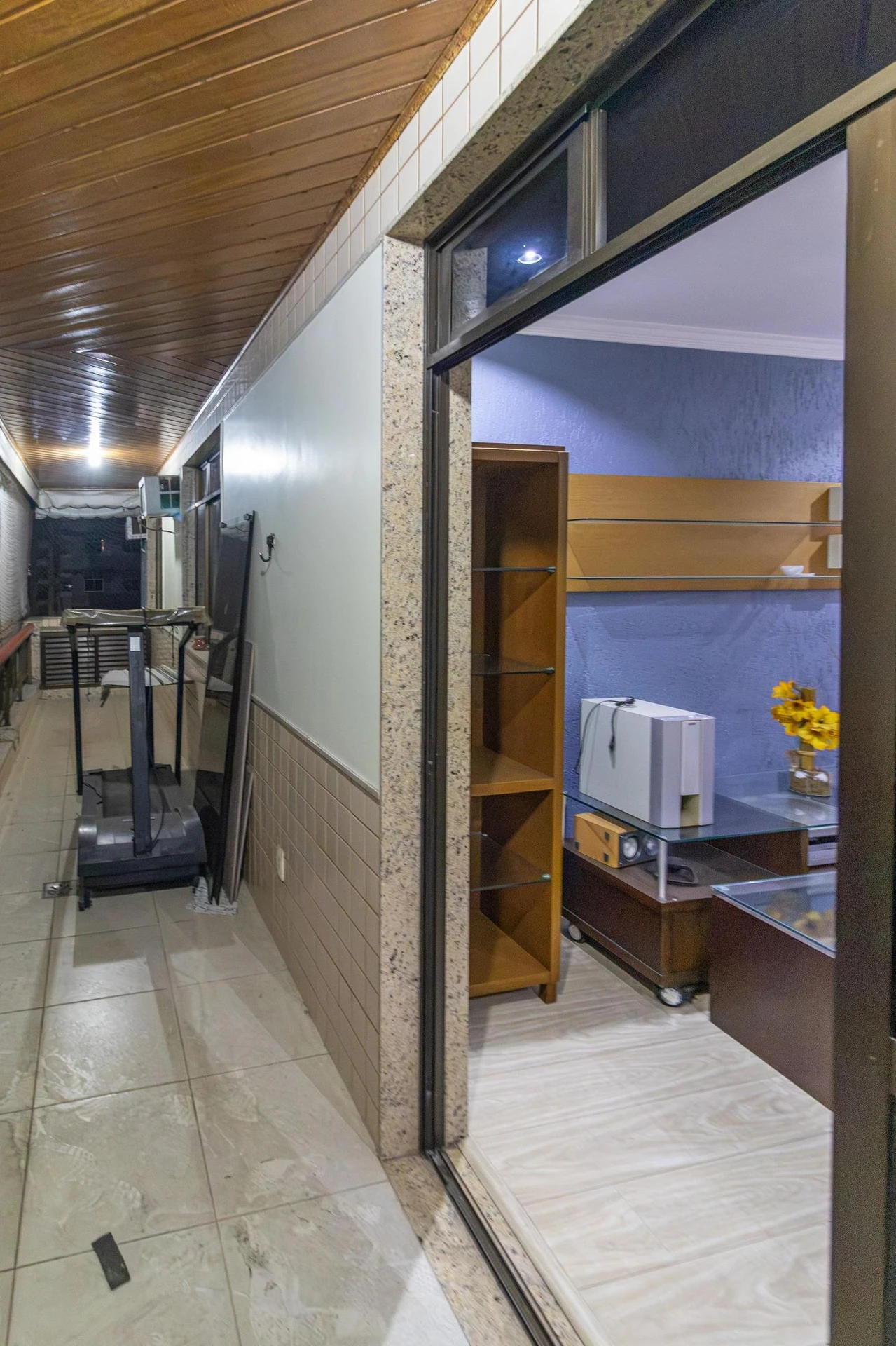 4-bedroom apartment with 2 en-suite bathrooms and garden — photo 27
