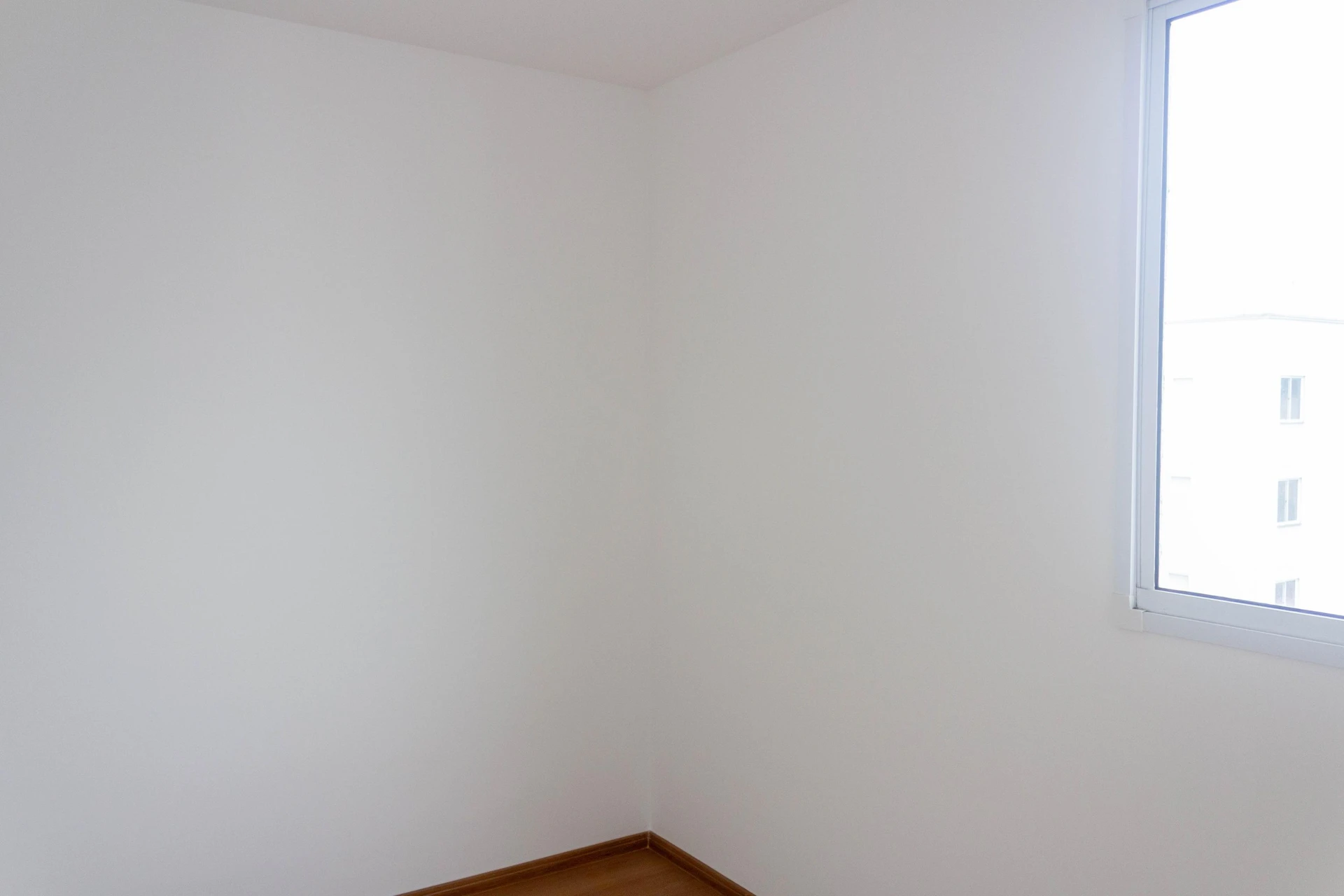 Деревянный пол или ламинат и 2 спальни: квартира 44 м² — photo 28
