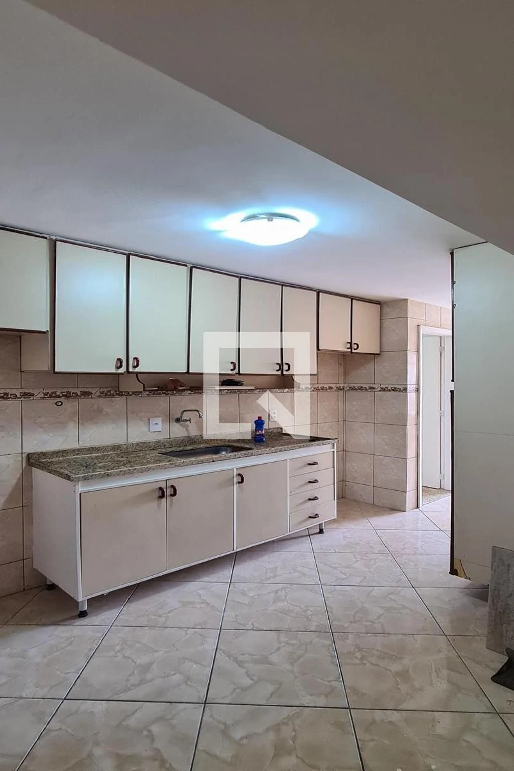 Apartamento con 3 dormitorios, suite y balcón con zona de lavado — photo 25