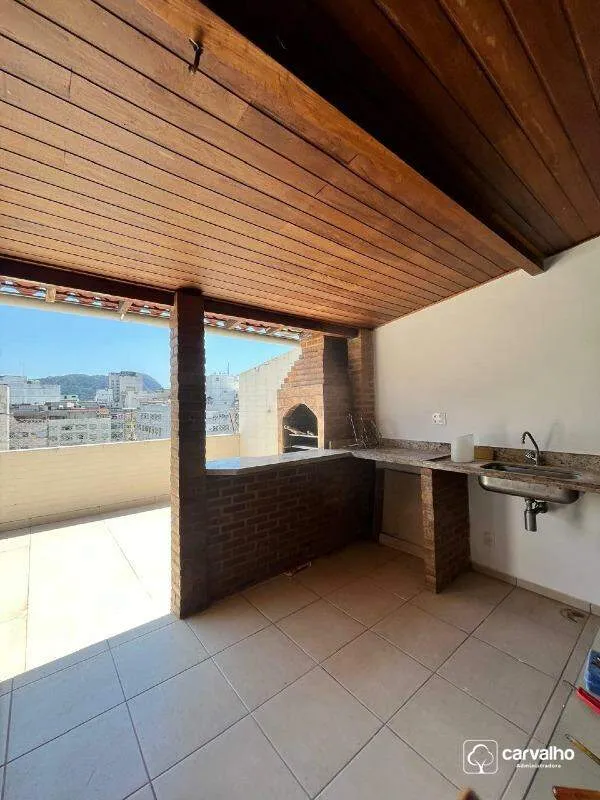 148 m² apartment with a bathtub and a water view — photo 28