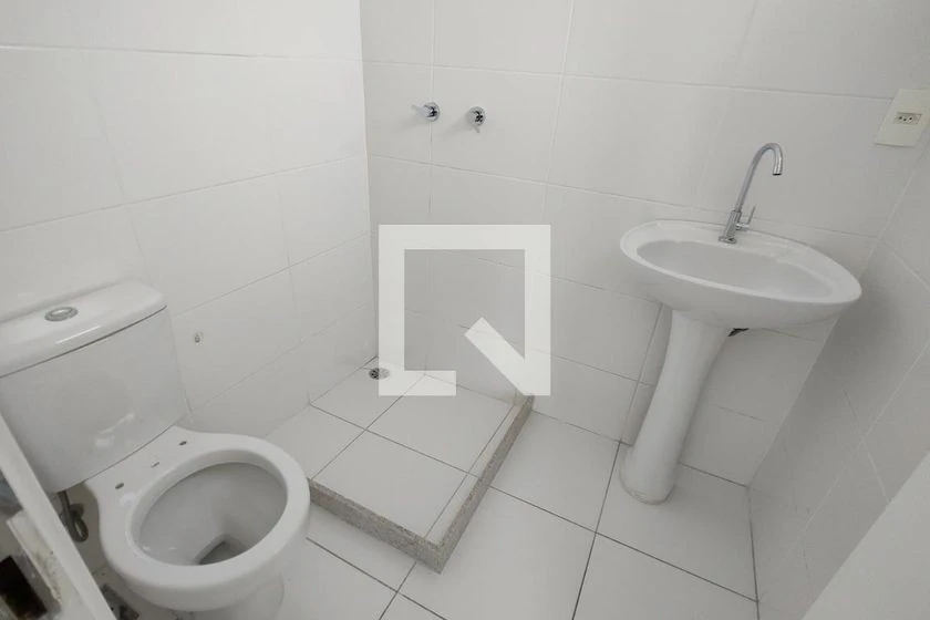Квартира з 2 кімнатами та власною ванною і балконом — photo 18