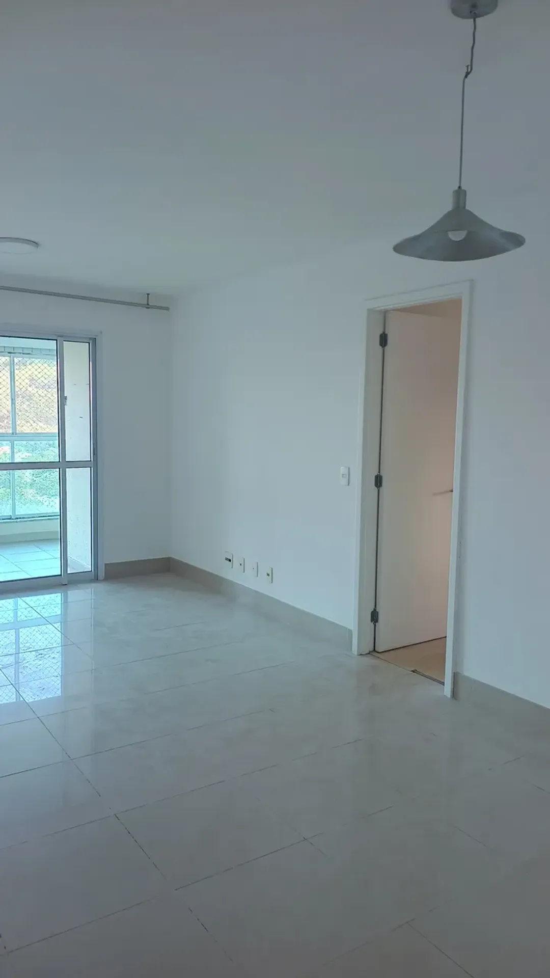 4-bedroom apartment with a mountain view in Rio de Janeiro — photo 6