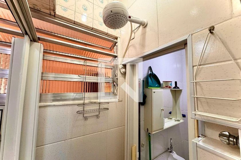 Apartamento mobiliado com 3 quartos e 2 banheiros — photo 28