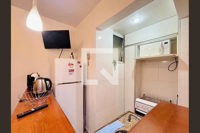 Apartamento mobiliado de 1 quarto com espaço de home office — photo 8
