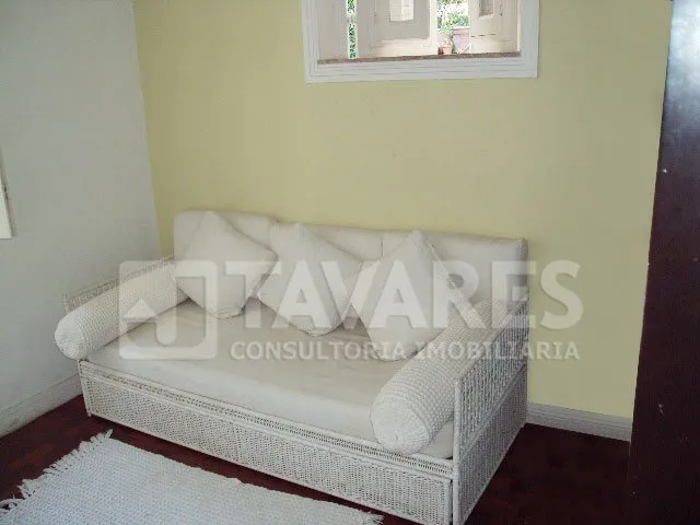 Furnished house with 5 bedrooms and 3 bathrooms — photo 31