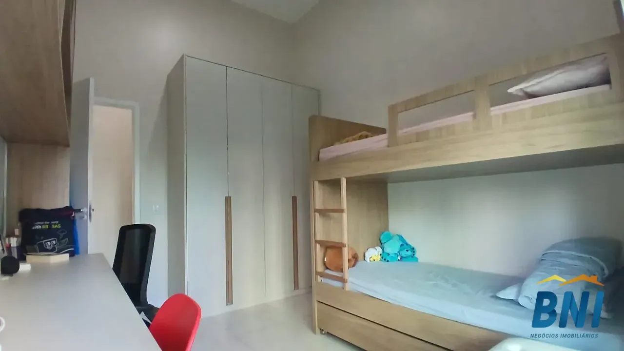 Apartamento de 2 quartos com cozinha integrada e varanda — photo 11