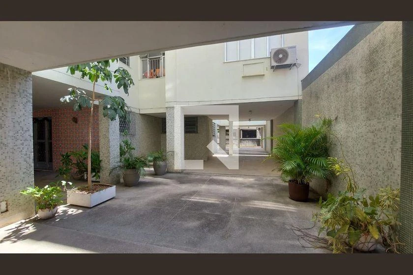 Квартира с 3 спальнями, 2 ванными и 117 м² — photo 39