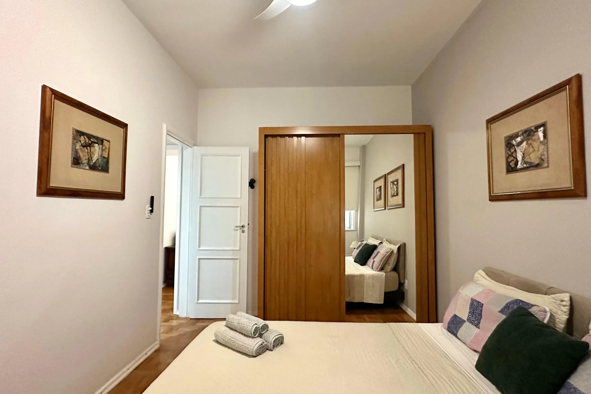 Apartamento mobiliado com 3 quartos e fogão a gás — photo 21