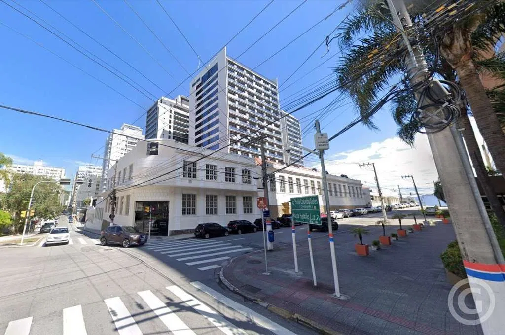 1-bedroom apartment with 64 m² and 2 parking spots — photo 2