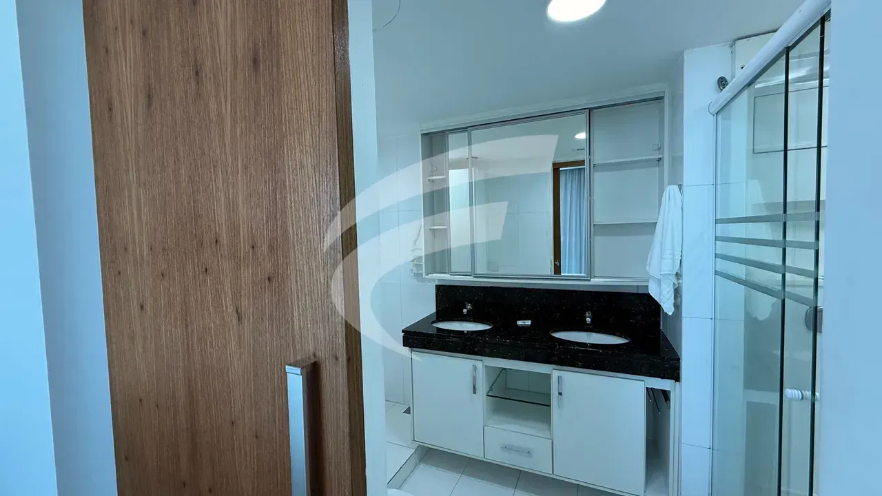 Furnished apartment with 2 bedrooms and 3 bathrooms — photo 9