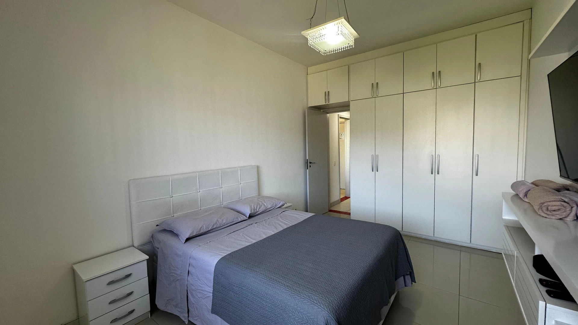 Furnished apartment with balcony and 1 bedroom — photo 9