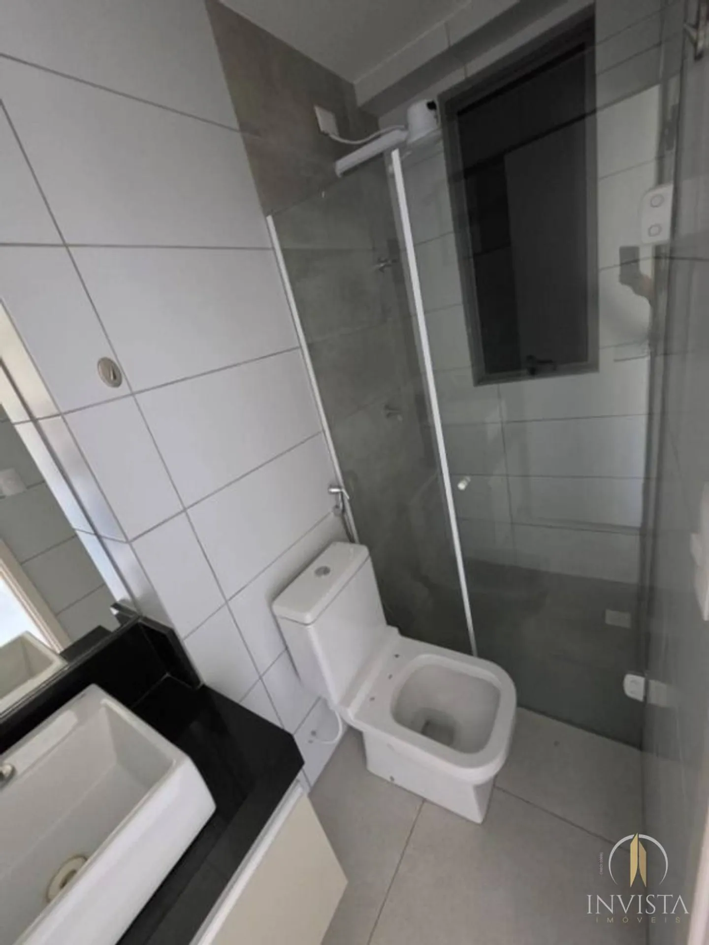 2-bedroom apartment with a water view — photo 22