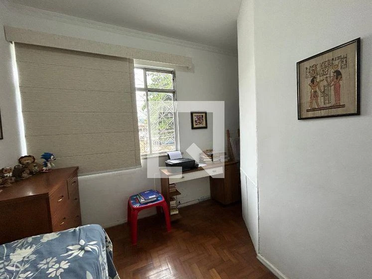 270 m² house with a glass-enclosed balcony and a dryer — photo 17