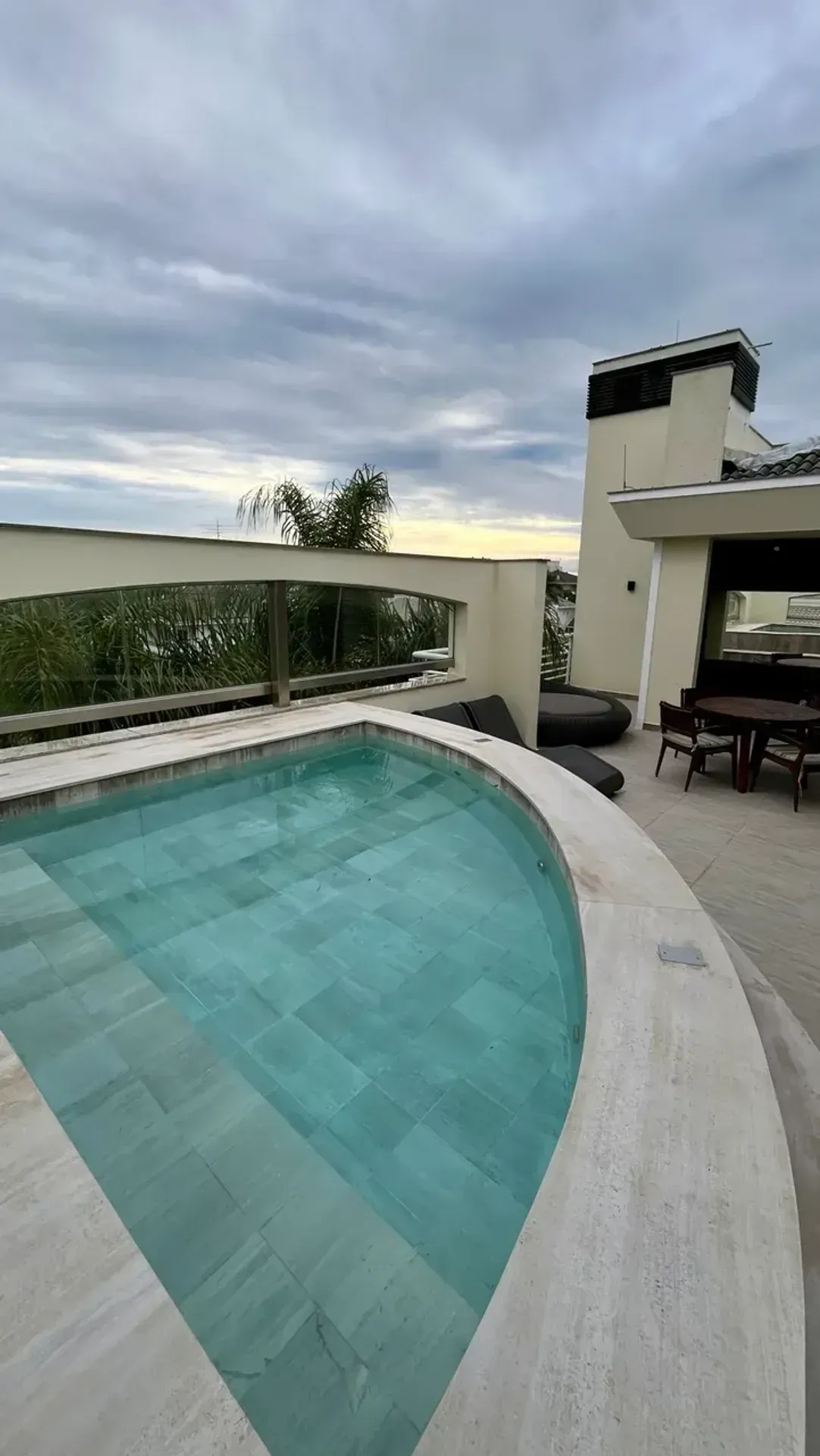 Penthouse amueblado con 2 suites y barbacoa privada — photo 16