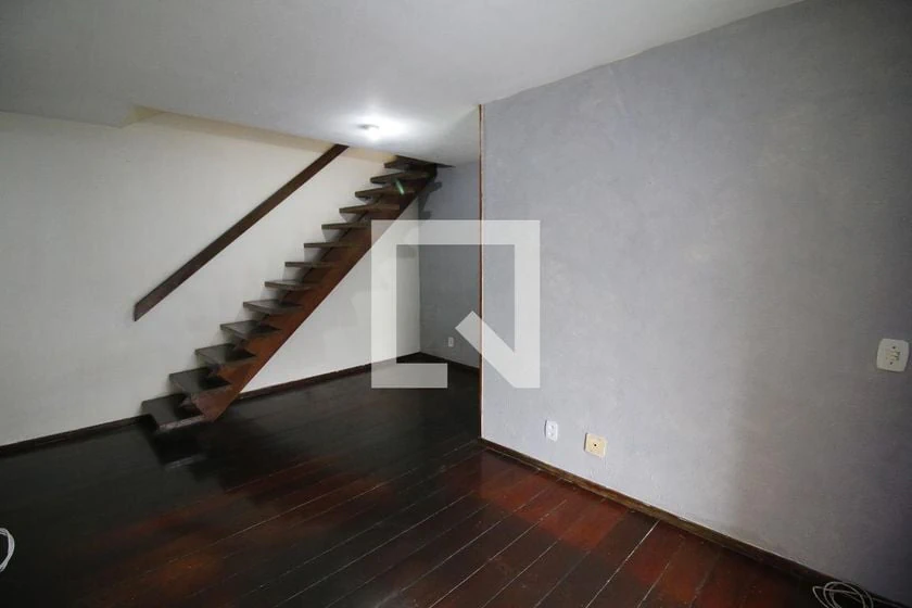 Деревянный пол или ламинат и 3 спальни: квартира 128 м² — photo 28