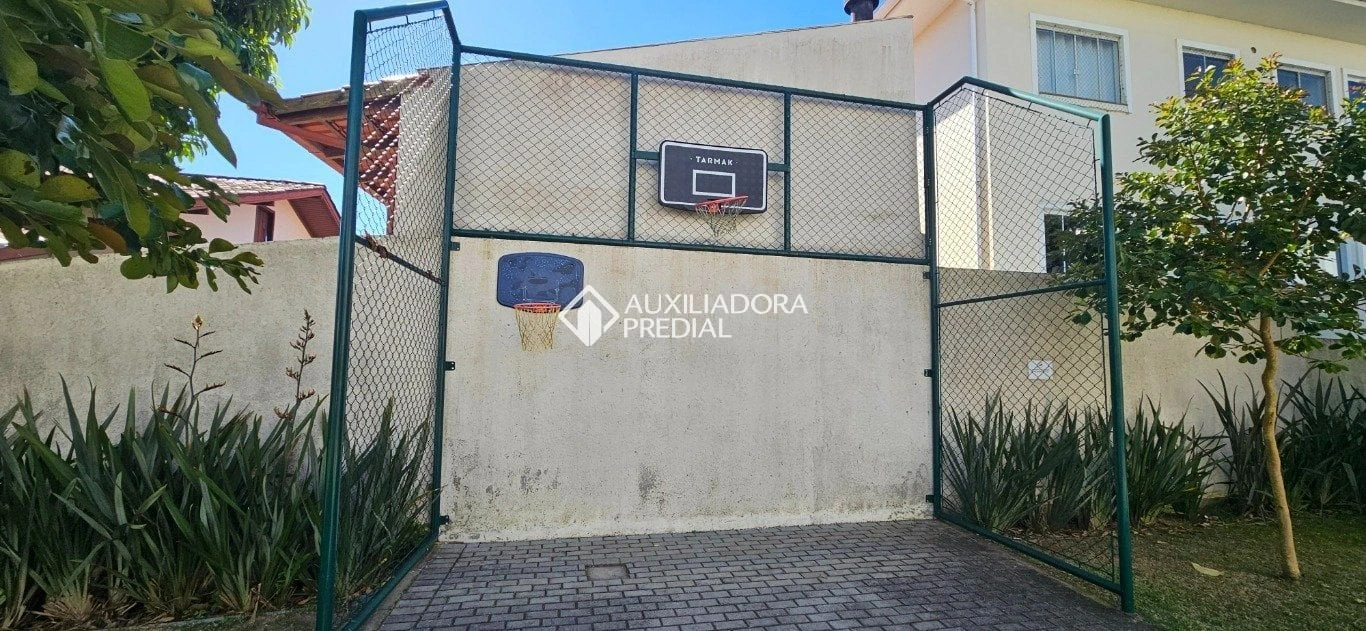 3-bedroom apartment with a private pool in Florianópolis — photo 19