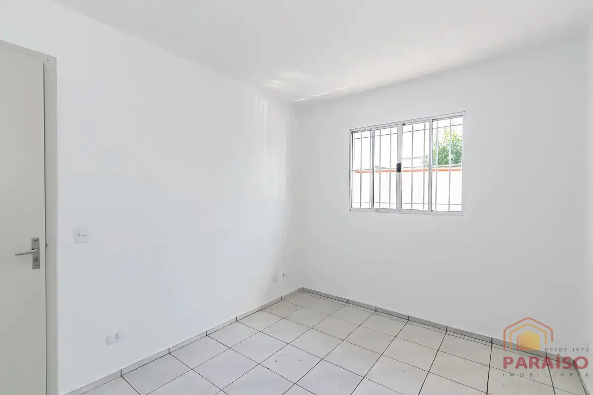 Casa de 3 habitaciones con lavadero cubierto y balcón — photo 23
