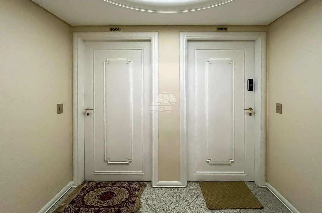 203 m² unfurnished apartment with 3 bedrooms — photo 5
